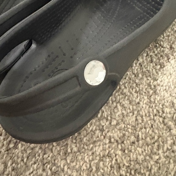 Crocs Jayna Sling Back Black Rubber Flat Sandal Gem on Strap Size 7 - Picture 13 of 13
